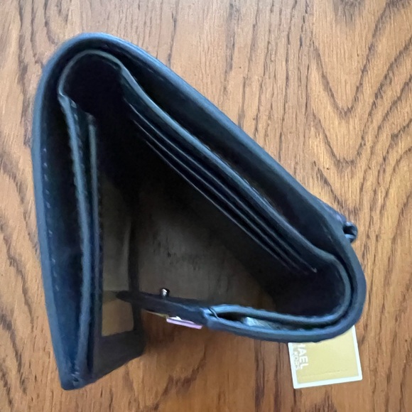 NWT Michael Michael Kors Women's Greenwich Small Envelope Trifold Wallet Navy - Picture 4 of 5